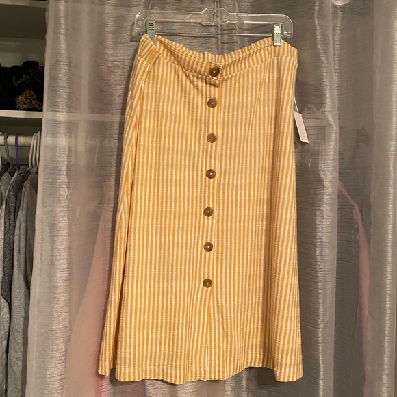 LC Lauren Conrad Dresses & Skirts - LC Lauren Conrad Skirt